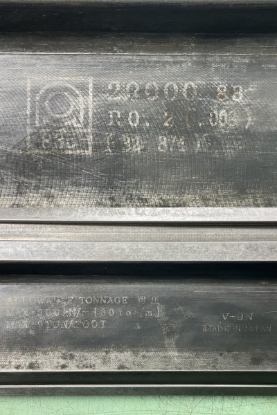 アマダ ◇ プレスブレーキ ベンダー金型 標準金型 No.20000 アマダ ◇ プレスブレーキ ベンダー金型 標準金型 No.20000
