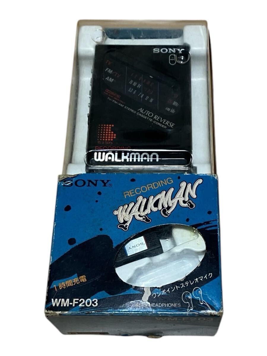ジャンク品】 ソニー SONY WALKMAN FM/AM 録再 カセット ジャンク品】 ソニー SONY WALKMAN FM/AM 録再 カセット