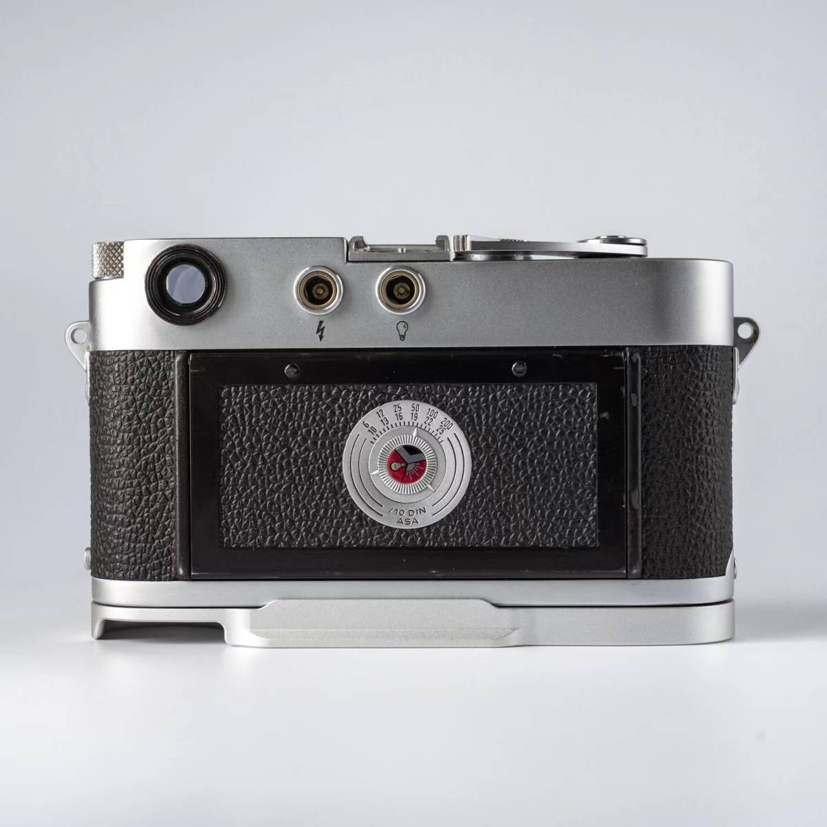 新品 LEICA ライカ m1/m2/m3/m4/m4p/m6/m7/mp/MD/MD2用 ハンド 新品 LEICA ライカ m1/m2/m3/m4/m4p/m6/m7/mp/MD/MD2用 ハンド