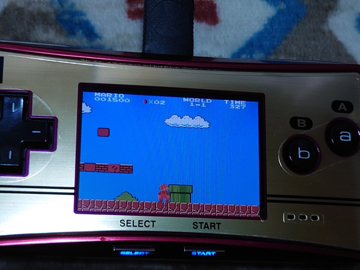 美品 ゲームボーイミクロ ファミコン カラー 本体 USB充電器 美品 ゲームボーイミクロ ファミコン カラー 本体 USB充電器
