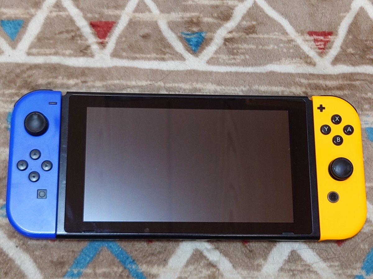 Nintendo Switch 新型 本体 Joy-Con ジョイコン 2019年製 Nintendo Switch 新型 本体 Joy-Con ジョイコン 2019年製