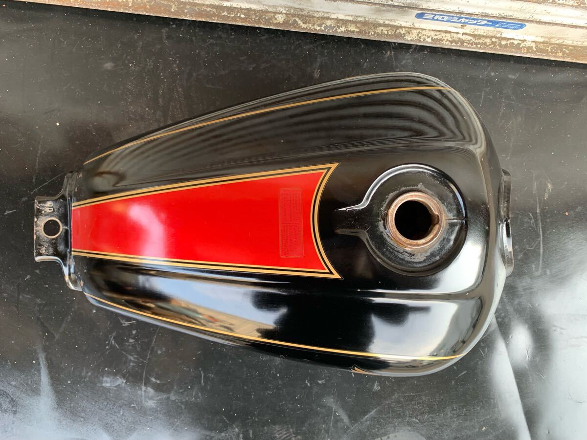 極上 CB250T 確認実動 CM250T タンク 一台解体出品中 CB400T 極上 CB250T 確認実動 CM250T タンク 一台解体出品中 CB400T