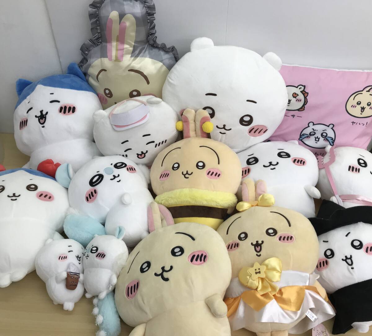 104 B-697/【1円スタート!!】ちいかわ ぬいぐるみ まとめ売り 104 B-697/【1円スタート!!】ちいかわ ぬいぐるみ まとめ売り