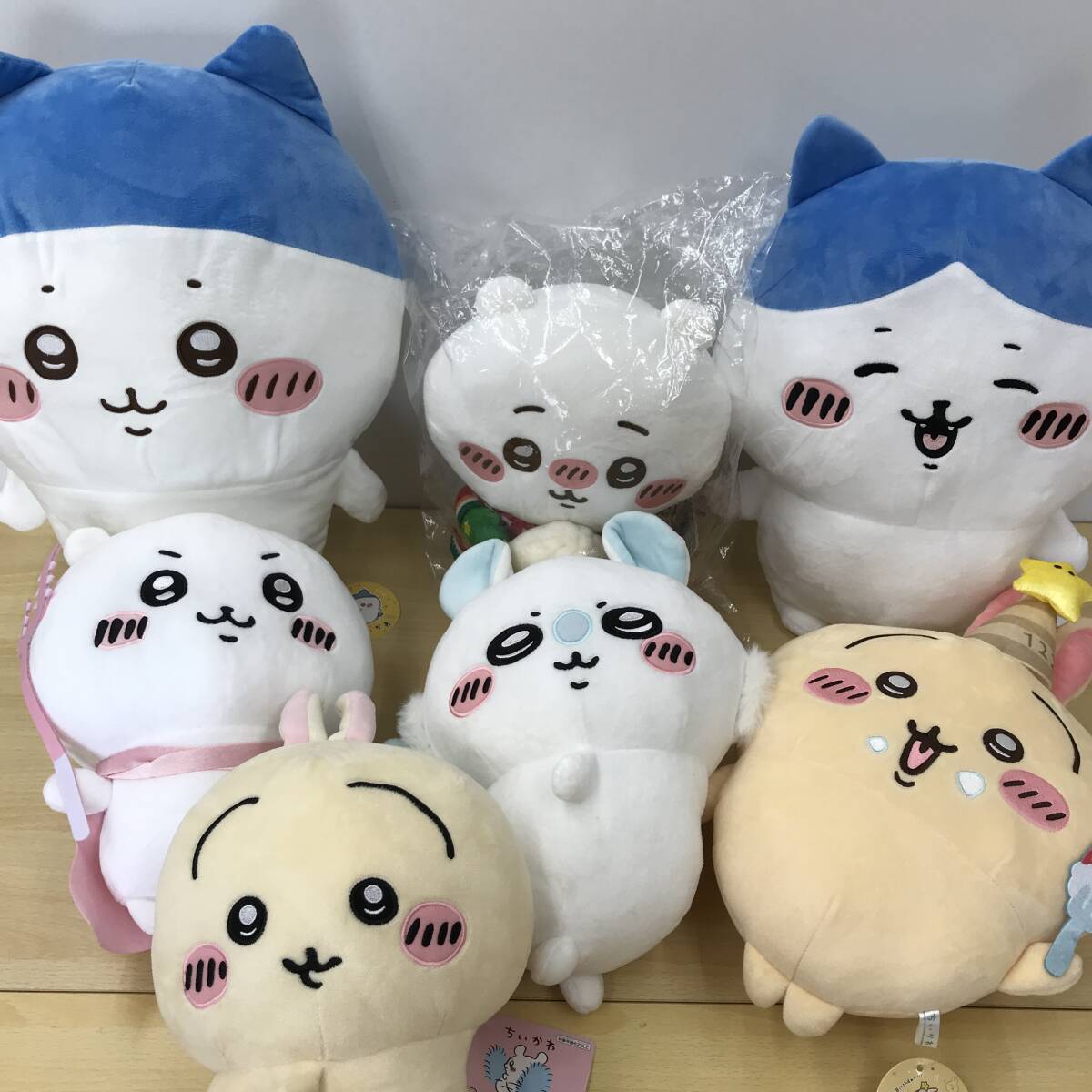 104 B-736/【1円スタート!!】ちいかわ ぬいぐるみ 7点セット 104 B-736/【1円スタート!!】ちいかわ ぬいぐるみ 7点セット