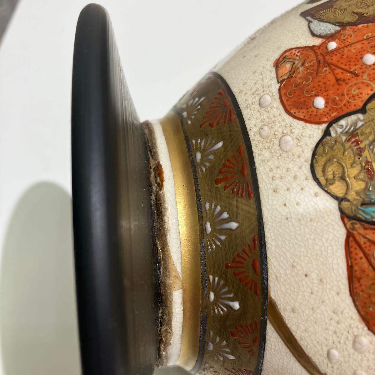 6723 薩摩焼 花入 西田造 明治時代 人物風景文長頸瓶 サイズ高さ 6723 薩摩焼 花入 西田造 明治時代 人物風景文長頸瓶 サイズ高さ