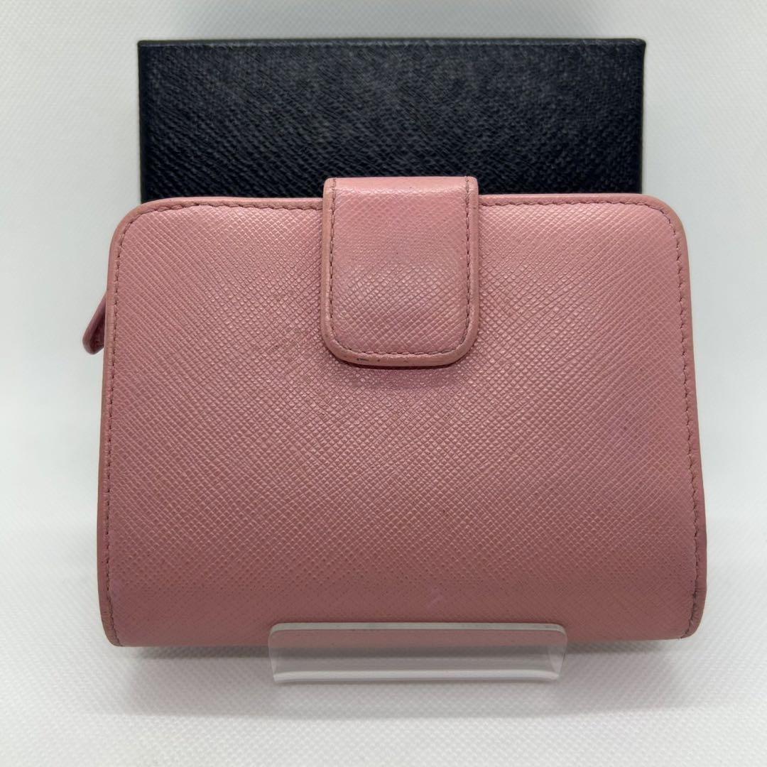 美品】PRADA プラダ コンパクト財布 二つ折り財布 ラウンド 美品】PRADA プラダ コンパクト財布 二つ折り財布 ラウンド