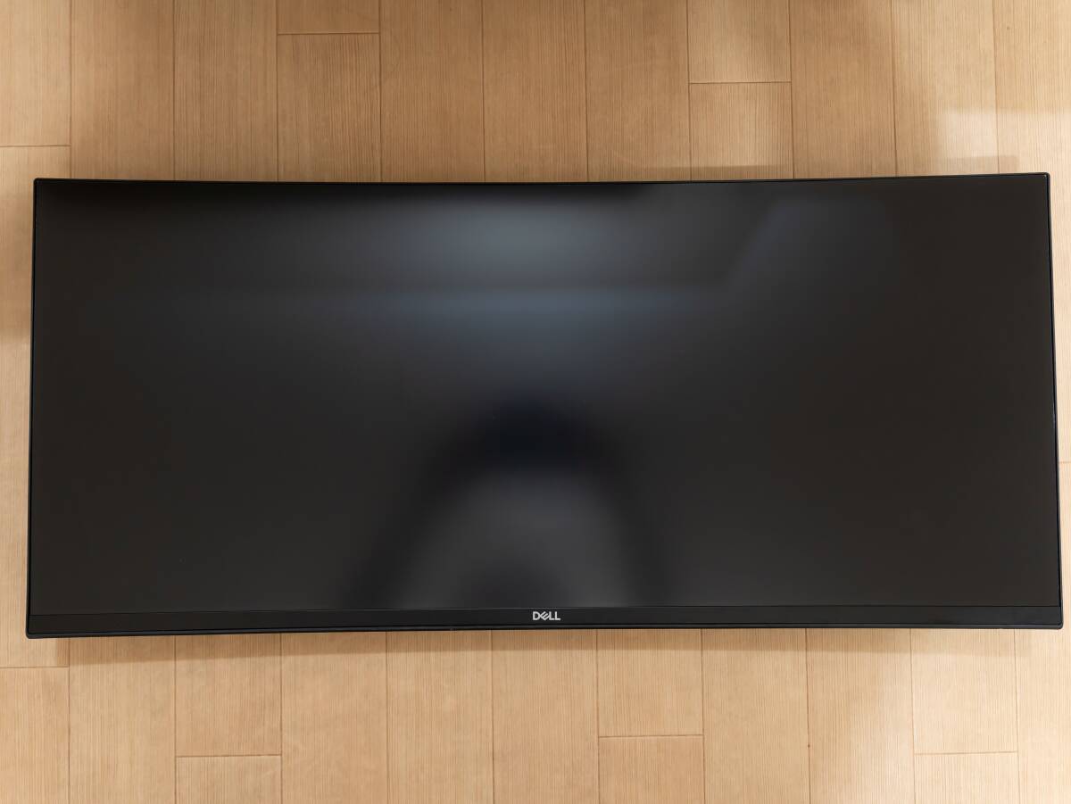 Dell P3421W 34インチワイド 曲面USB-Cモニター UWQHD Dell P3421W 34インチワイド 曲面USB-Cモニター UWQHD
