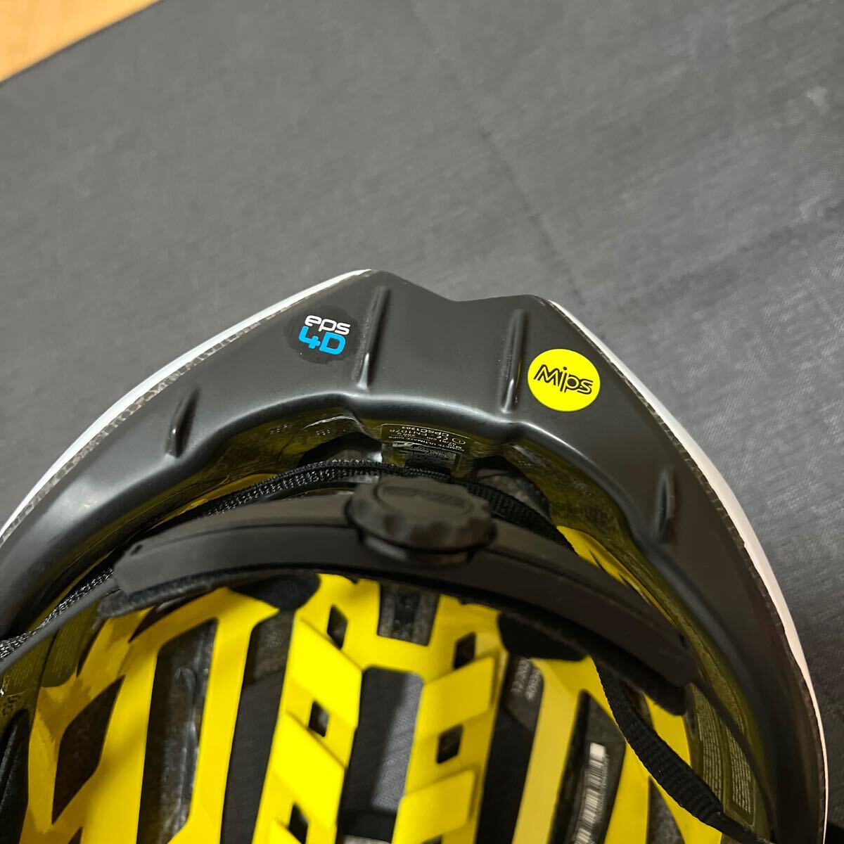 MAVIC COMETE ULTIMATE MIPS サイズ:L(57/61cm) マビック MAVIC COMETE ULTIMATE MIPS サイズ:L(57/61cm) マビック