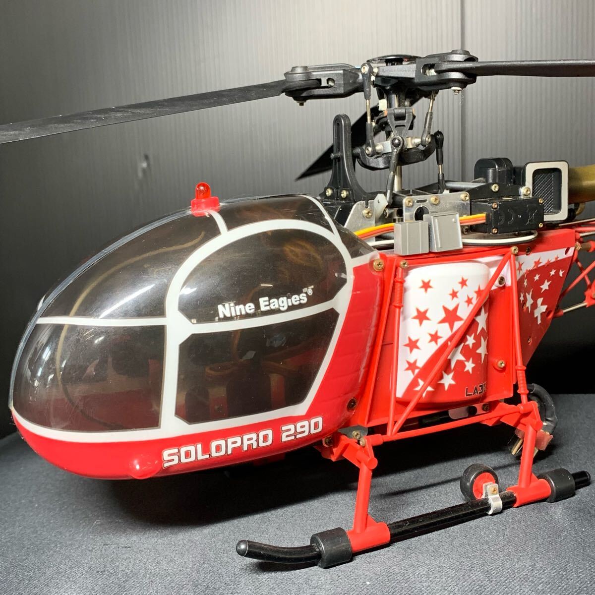 ラジコン ヘリコプター 全長約46cm Nine Eagles ナインイーグル ラジコン ヘリコプター 全長約46cm Nine Eagles ナインイーグル