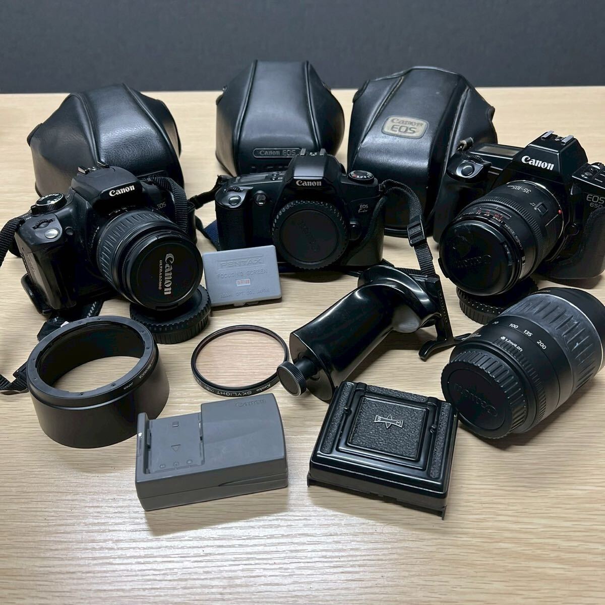1円〜 CANON EOS カメラ おまとめ ultrasonic EOS 650 35-105mm 1円〜 CANON EOS カメラ おまとめ ultrasonic EOS 650 35-105mm