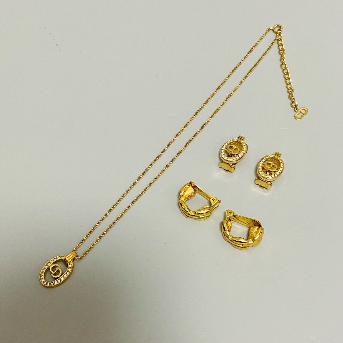 1円〜美品 クリスチャンディオール ネックレス イヤリング 1円〜美品 クリスチャンディオール ネックレス イヤリング