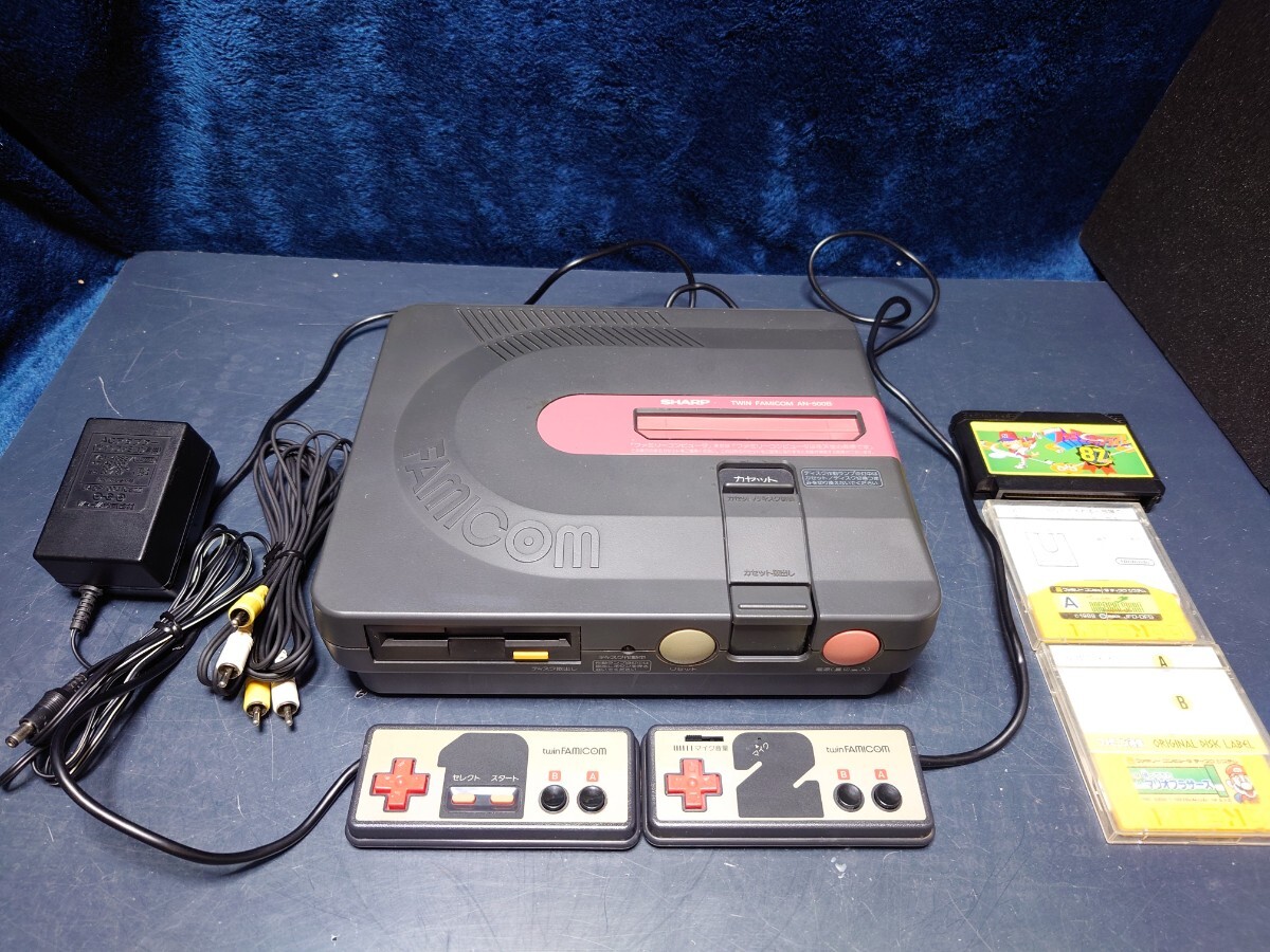 シャープ ツインファミコン AN-500B 美品 動作OK すぐ遊べます シャープ ツインファミコン AN-500B 美品 動作OK すぐ遊べます