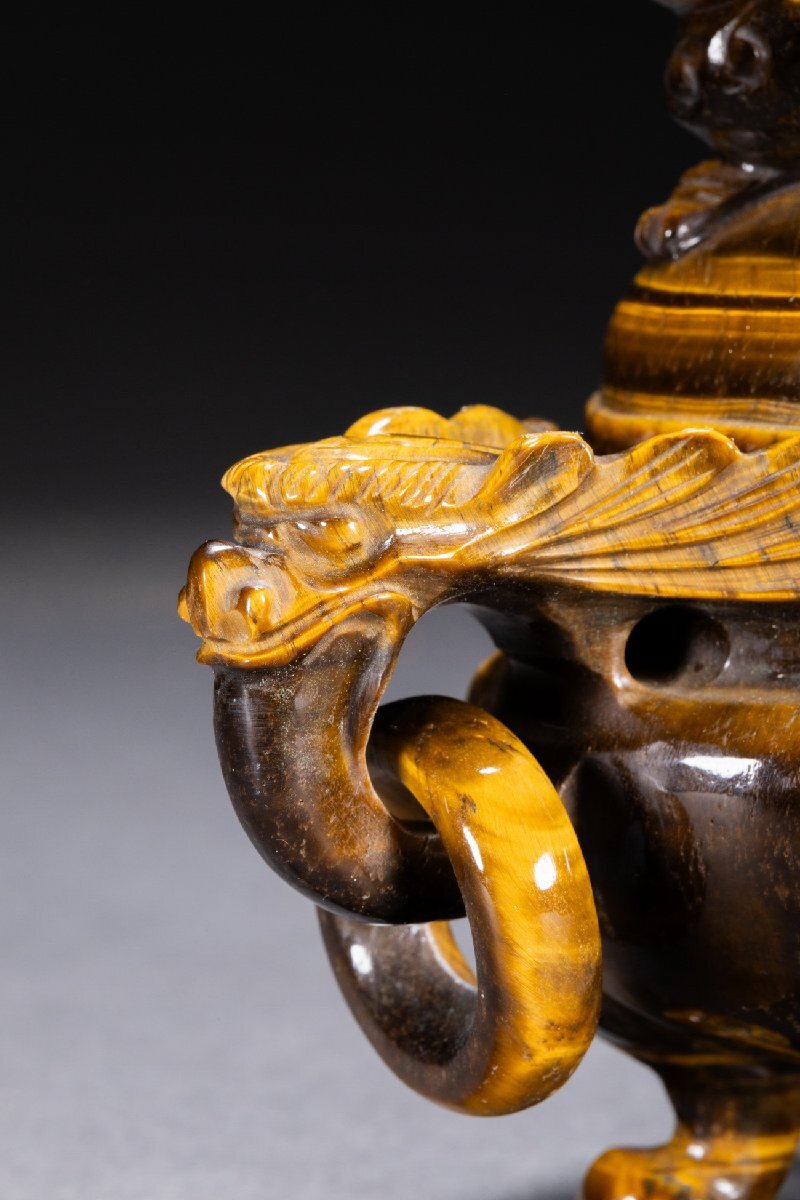 善古堂】某収集家放出品 時代物 中国伝来 虎目石 双龍耳香爐 善古堂】某収集家放出品 時代物 中国伝来 虎目石 双龍耳香爐