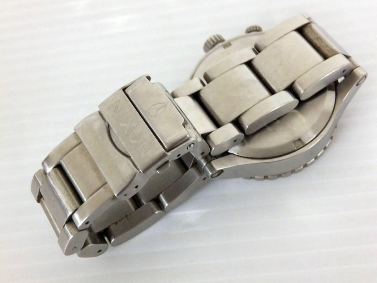 D164 NIXON ニクソン THE42-20 200M MINIMIZE クォーツ 黒文字盤 D164 NIXON ニクソン THE42-20 200M MINIMIZE クォーツ 黒文字盤