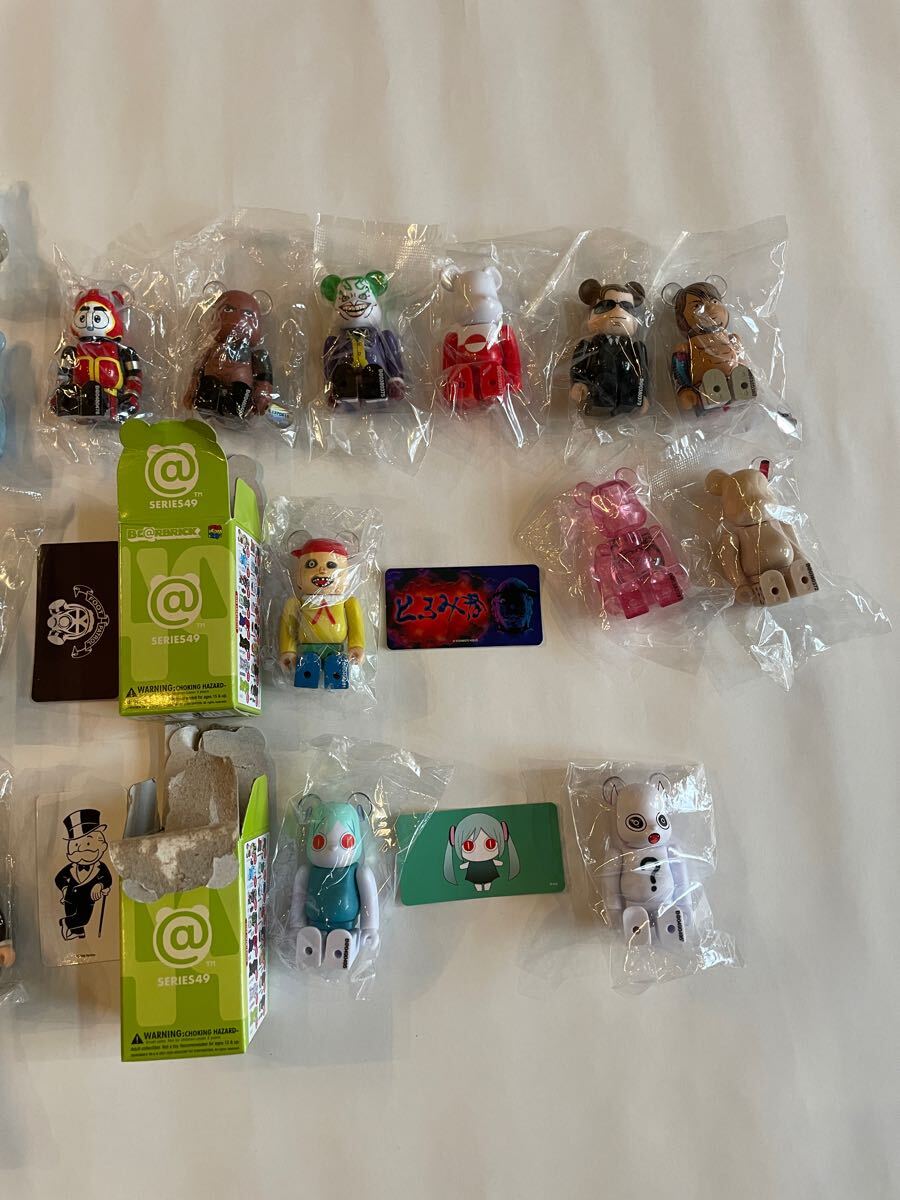 メディコムトイ ベアブリック 内袋未開封 カード付きあり メディコムトイ ベアブリック 内袋未開封 カード付きあり