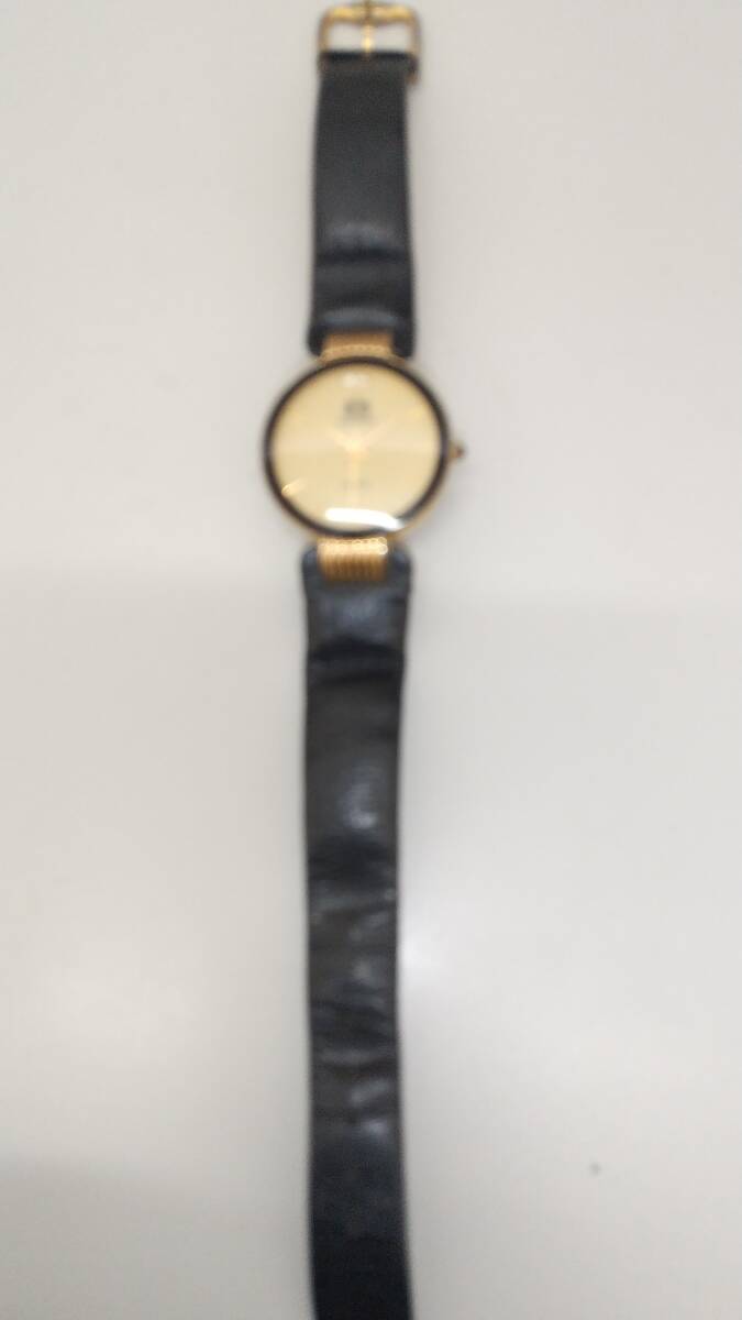 腕時計 HILTON 18K GOLD ELECTRIC PLATED 1231M(3針(時、分、秒 腕時計 HILTON 18K GOLD ELECTRIC PLATED 1231M(3針(時、分、秒