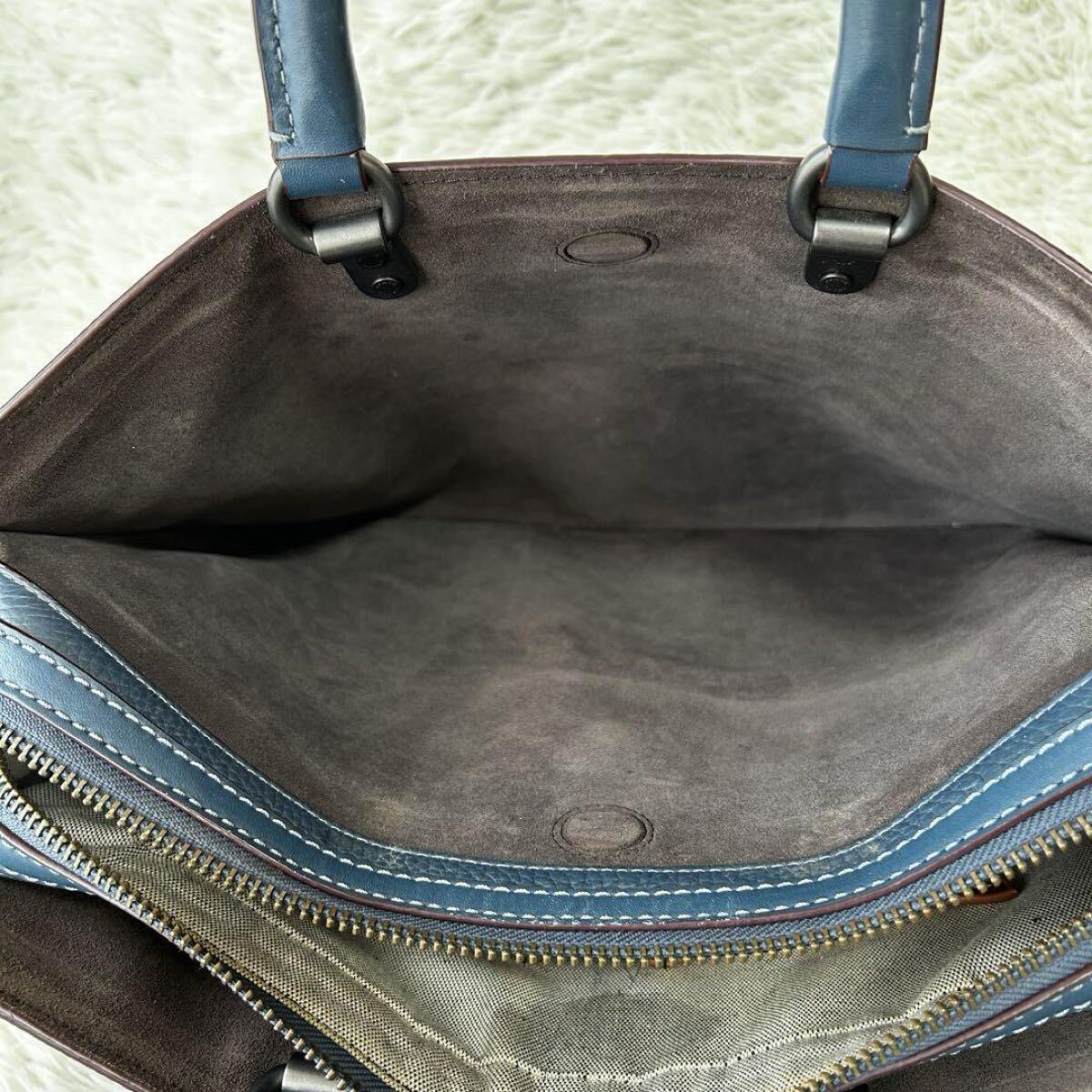 美品/現行 COACH コーチ ローグ 2way ビジネスバッグ 斜め掛け 美品/現行 COACH コーチ ローグ 2way ビジネスバッグ 斜め掛け
