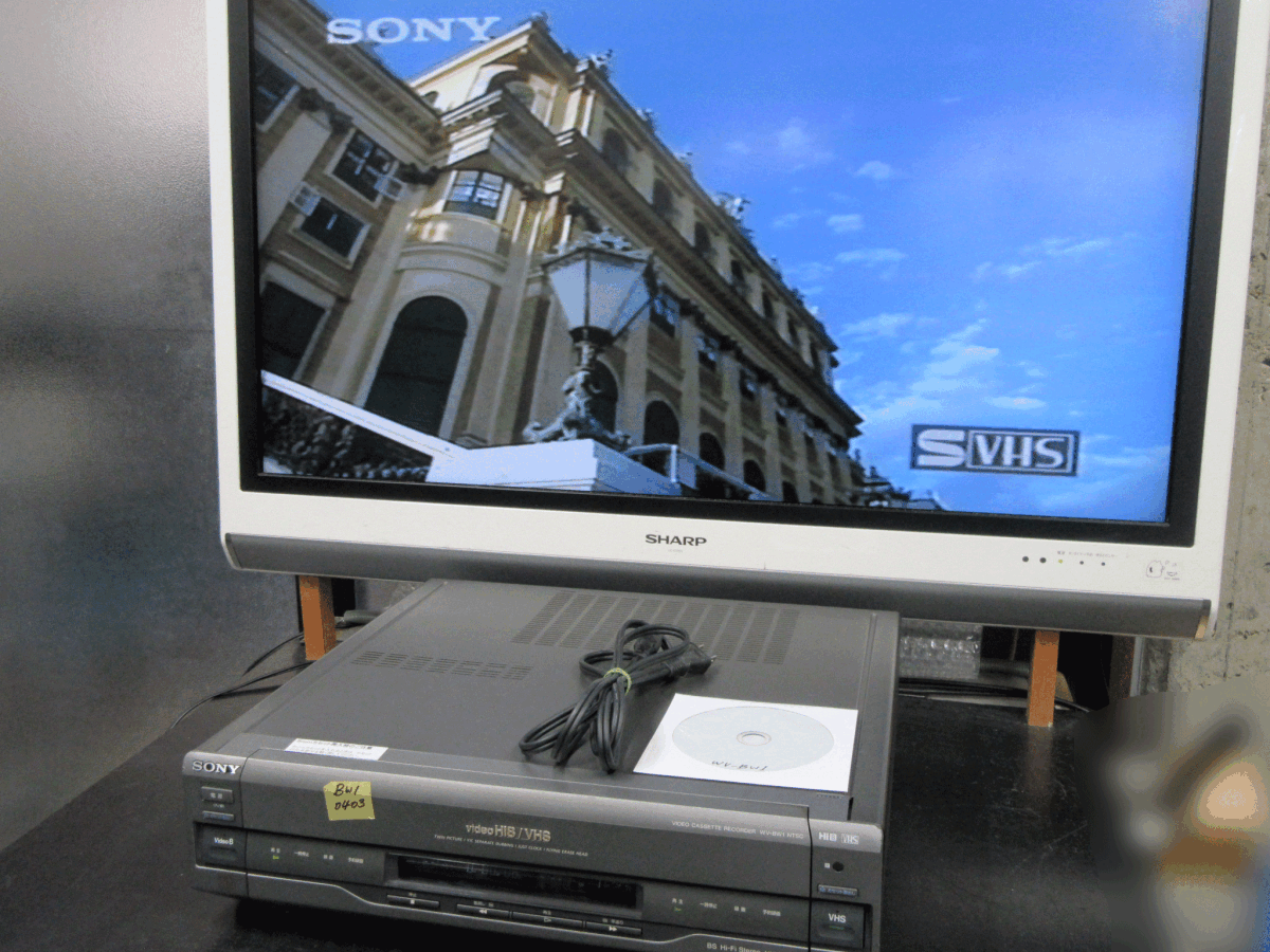 ◇◇SONY 高画質Hi8/VHS・整備済保証付WV-BW1動作美品 i0403