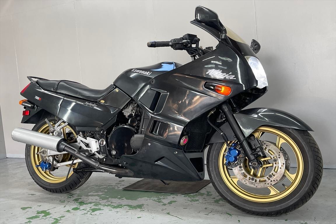 GPX750R 売り切り!1円スタート!☆始動動画有☆エンジン好調 GPX750R 売り切り!1円スタート!☆始動動画有☆エンジン好調