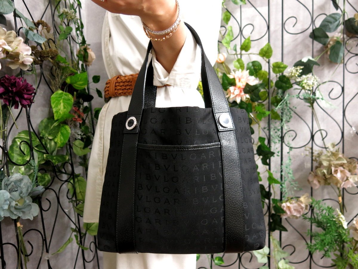 ○超美品○BVLGARI ブルガリ○ロゴマニア○キャンバス カーフ ○超美品○BVLGARI ブルガリ○ロゴマニア○キャンバス カーフ