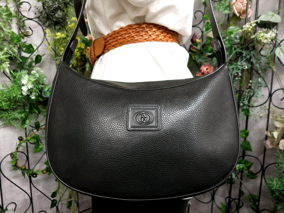 ○超美品○GUCCI オールド グッチ○ロゴ型押し○カーフ レザー ○超美品○GUCCI オールド グッチ○ロゴ型押し○カーフ レザー