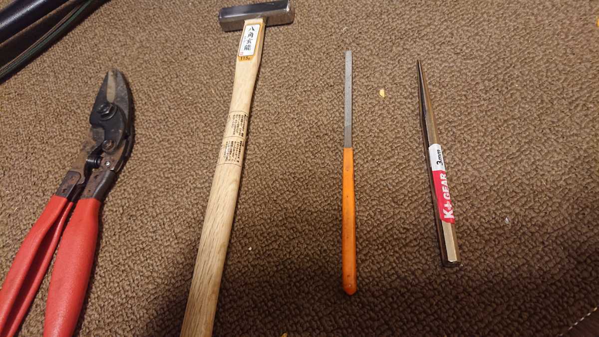  гарда меча . золотой . материал [ толщина .][t1.2/t2.0] японский меч подлинный . для ( основной простой . золотой для . материал, подробно описание товара . прочитайте пожалуйста.) меч принадлежности .. голова японский меч гарда меча 