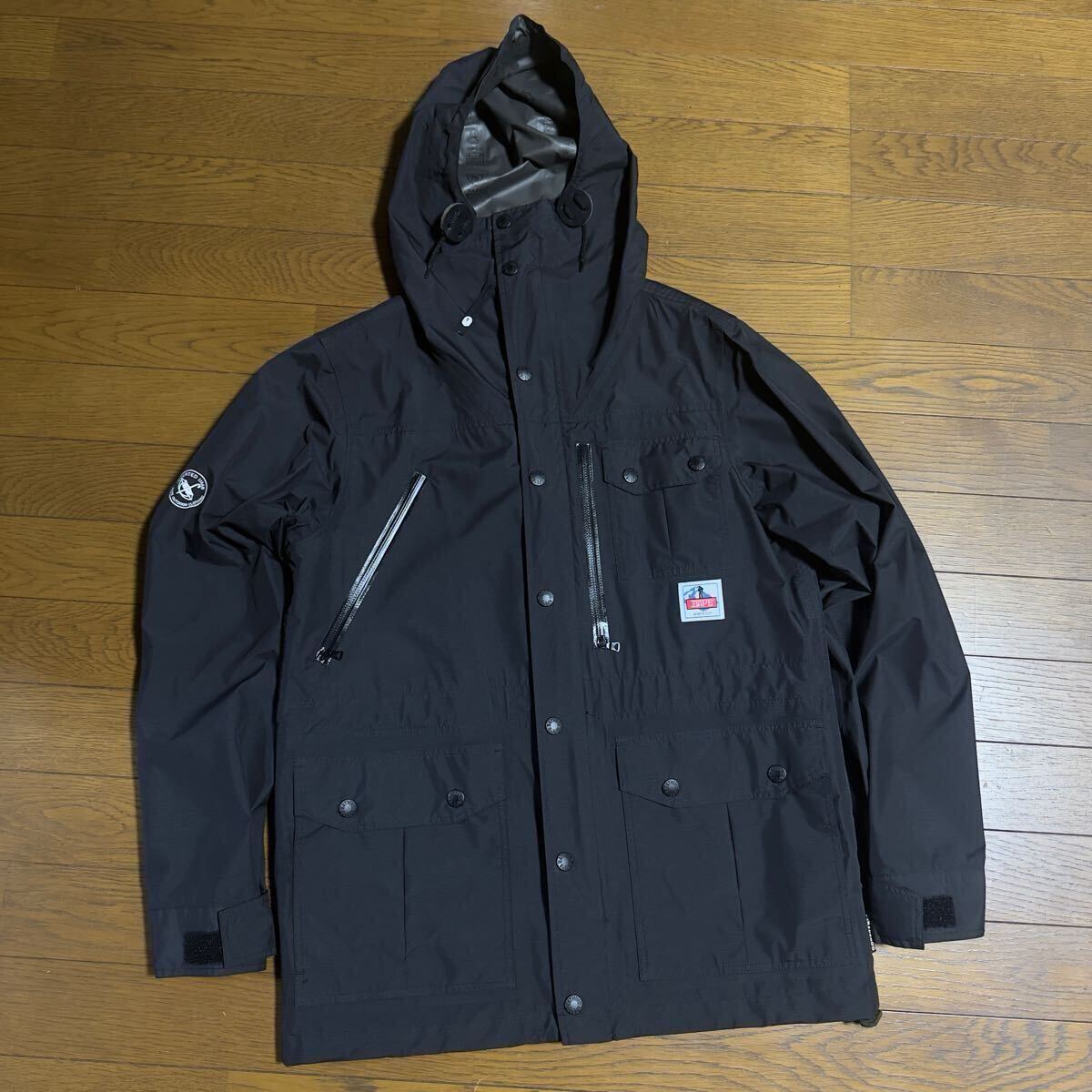 BAPE GORE-TEX マウンテンパーカー A BATHING APE ゴアテックス BAPE GORE-TEX マウンテンパーカー A BATHING APE ゴアテックス