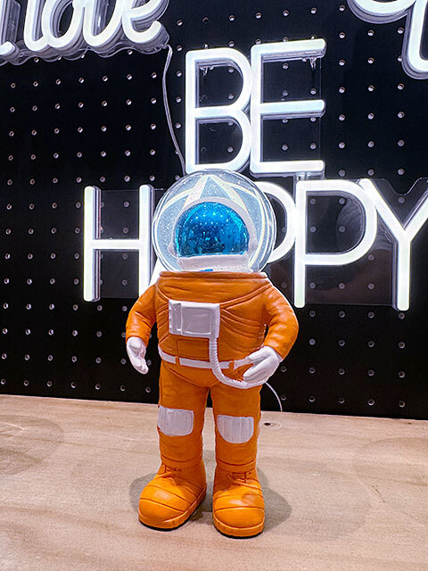 ドンキー　宇宙飛行士　アストロノーツ　スノーグローブ　（マーズトロノーツ）　スノードーム ■ アメリカン雑貨 アメリカ雑貨