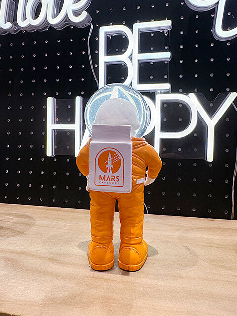 ドンキー　宇宙飛行士　アストロノーツ　スノーグローブ?。ē蕞`ズトロノーツ）　スノードーム ■ アメリカン雑貨 アメリカ雑貨