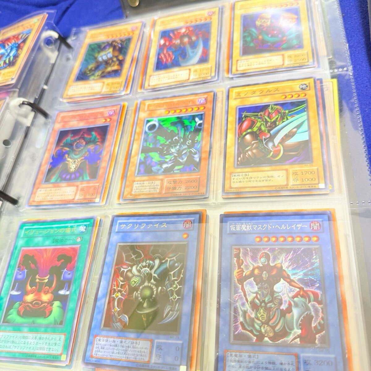 1円スタート!】遊戯王 引退品 まとめ売り ブラックマジシャン 1円スタート!】遊戯王 引退品 まとめ売り ブラックマジシャン