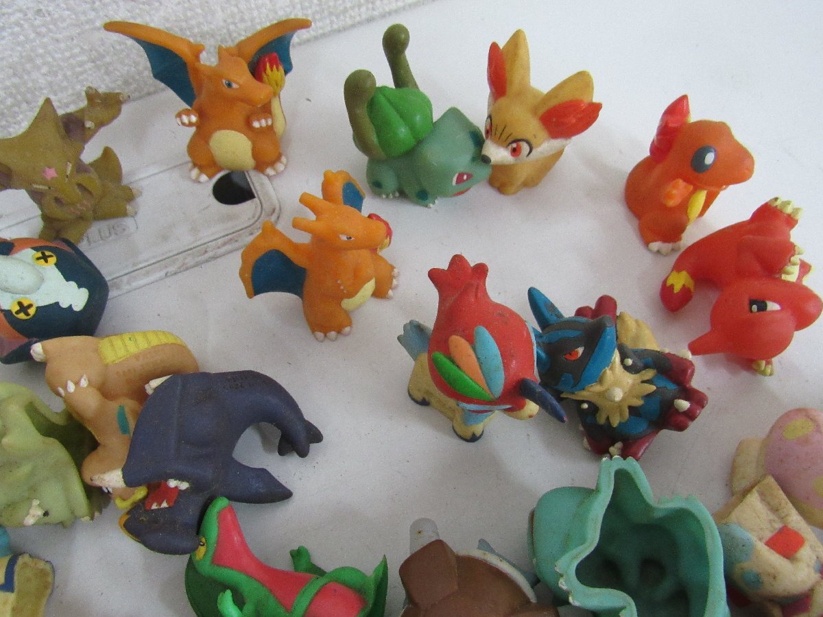 □ポケモン 指人形等 70体以上 ソフビ ミュウツー リザードン □ポケモン 指人形等 70体以上 ソフビ ミュウツー リザードン