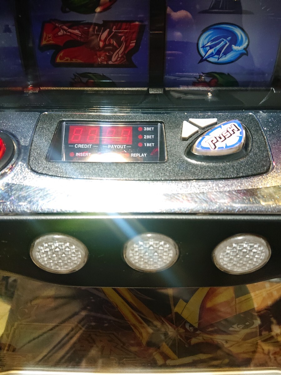 聖闘士星矢海王覚醒 三洋物産 コイン不要機付き パチスロ実機 聖闘士星矢海王覚醒 三洋物産 コイン不要機付き パチスロ実機