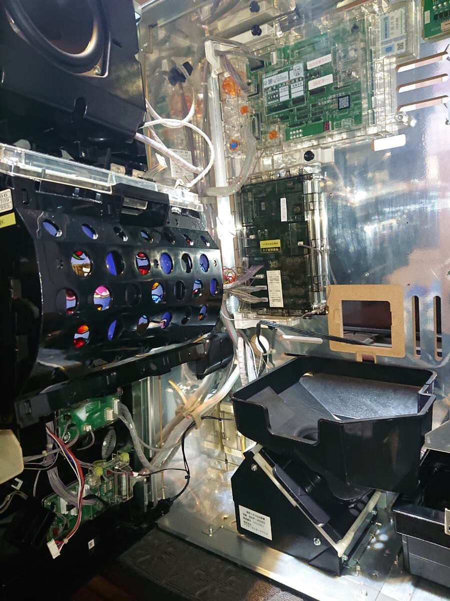 聖闘士星矢海王覚醒 三洋物産 コイン不要機付き パチスロ実機 聖闘士星矢海王覚醒 三洋物産 コイン不要機付き パチスロ実機