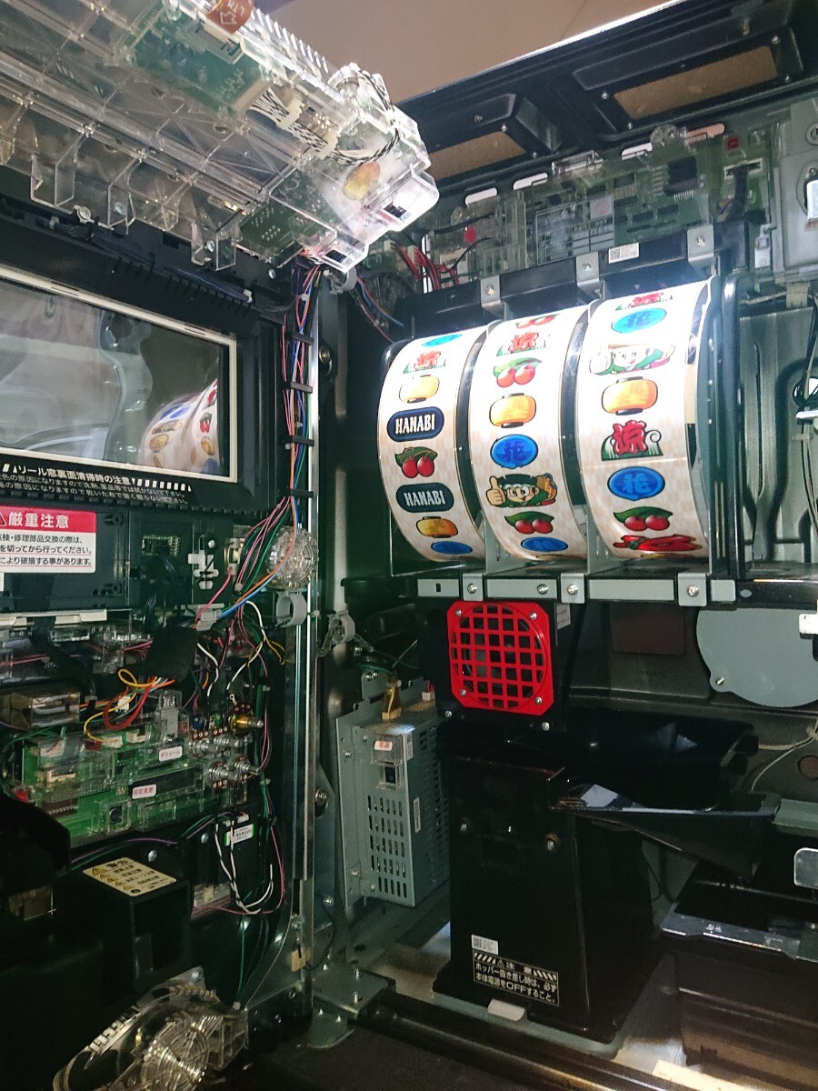 ドンちゃん2 6号機 アクロス コイン不要機付き パチスロ実機 ドンちゃん2 6号機 アクロス コイン不要機付き パチスロ実機