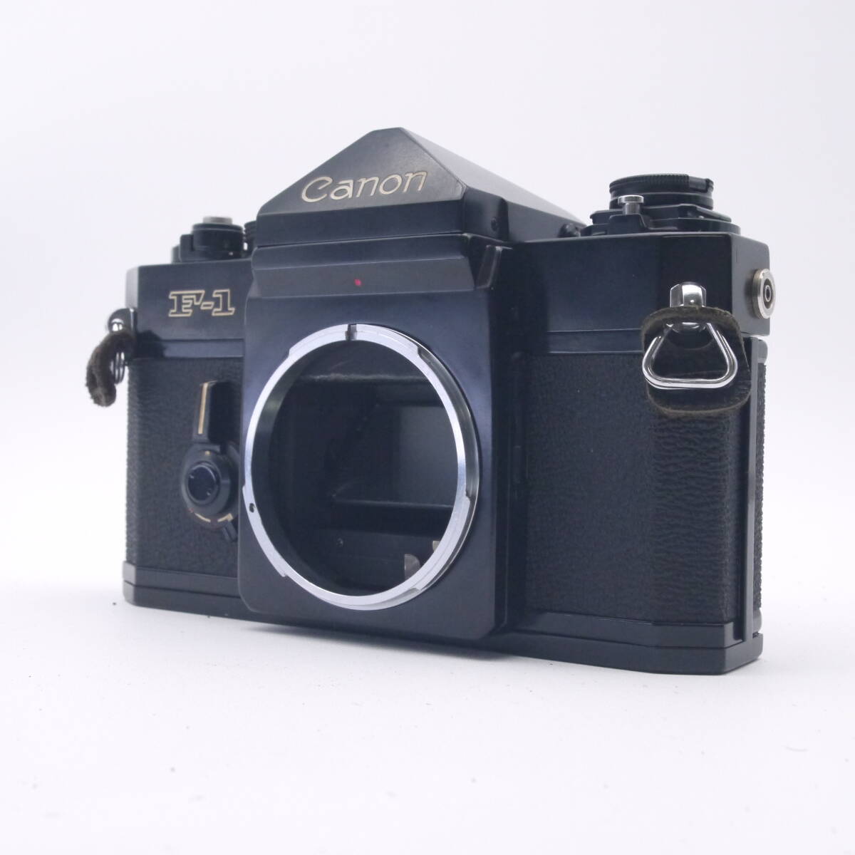 動作確認済 Canon キヤノン F-1 前期 (シャッターNG 露出OK 動作確認済 Canon キヤノン F-1 前期 (シャッターNG 露出OK