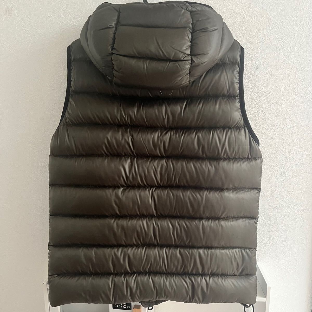 MONCLER RAY GILET ダウンベスト カーキ サイズ2 M〜L MONCLER RAY GILET ダウンベスト カーキ サイズ2 M〜L