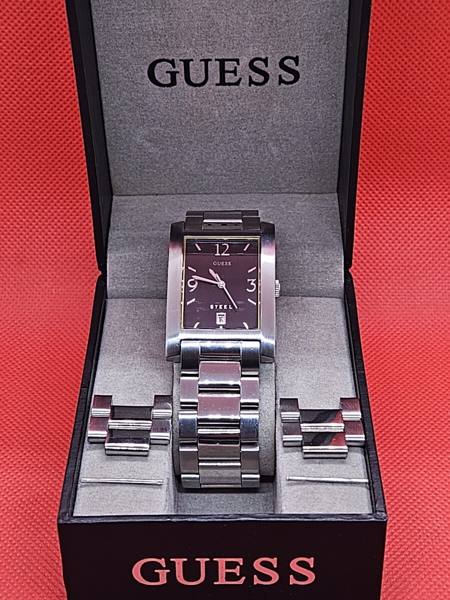 稼働品 極美品 guess ゲス 取説 コマあり 黒文字盤 デイト 稼働品 極美品 guess ゲス 取説 コマあり 黒文字盤 デイト