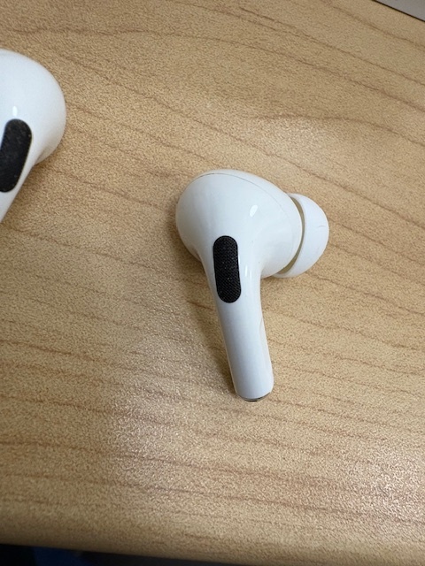 Apple AirPods Pro 第1世代 MWP22J/A 箱 付属品 音出し確認 Apple AirPods Pro 第1世代 MWP22J/A 箱 付属品 音出し確認