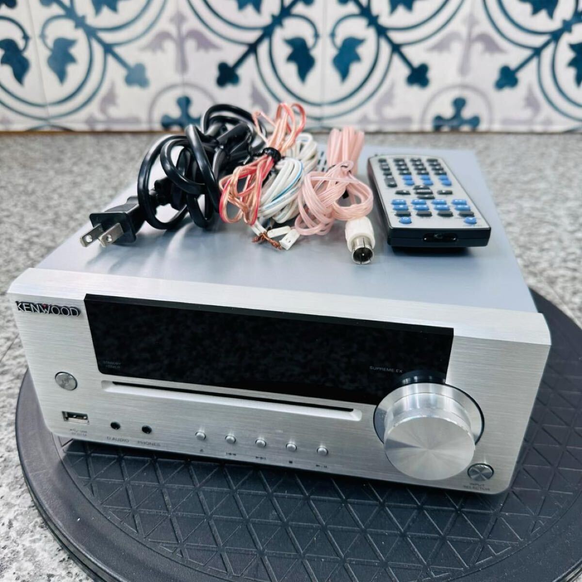 美品 KENWOOD ケンウッド CDレシーバー コンポ R-K731 シルバー 美品 KENWOOD ケンウッド CDレシーバー コンポ R-K731 シルバー