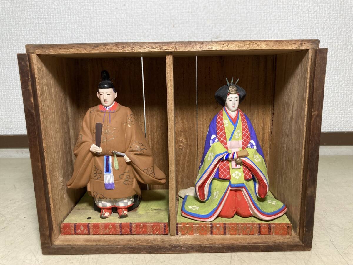 京都8☆ 昭和雛 立雛 雛人形 土人形 木箱付 現状品 日本人形 京都8☆ 昭和雛 立雛 雛人形 土人形 木箱付 現状品 日本人形