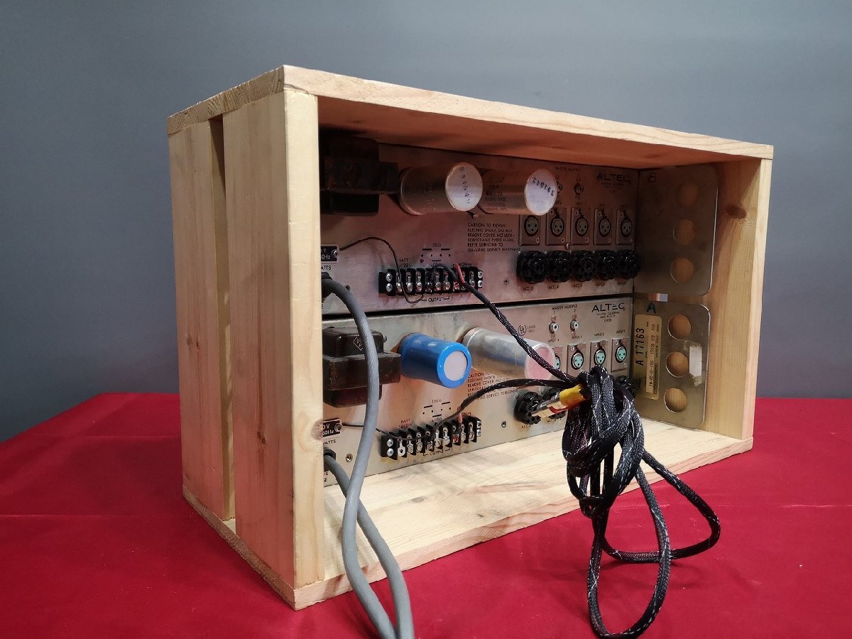 ALTEC 1592B ミキサーアンプ アルテック プリアンプ Yahoo!オークション - 【ALTEC】ミキサーアンプ1592B/MADE IN