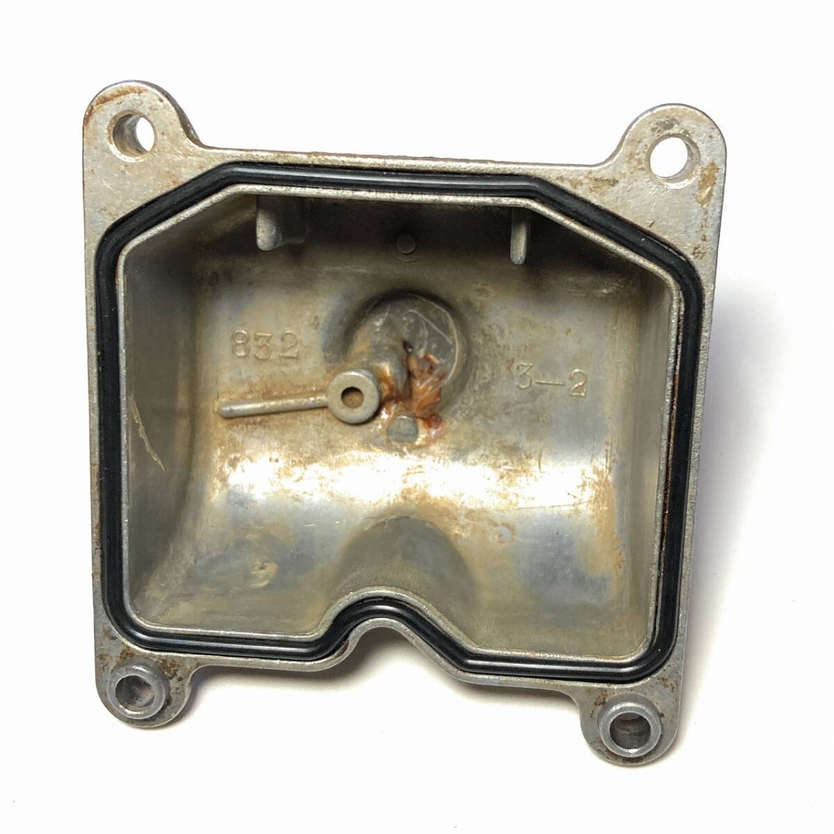 4枚 CVキャブレター フロートパッキン 純正品番 92055-1222 互換 4枚 CVキャブレター フロートパッキン 純正品番 92055-1222 互換