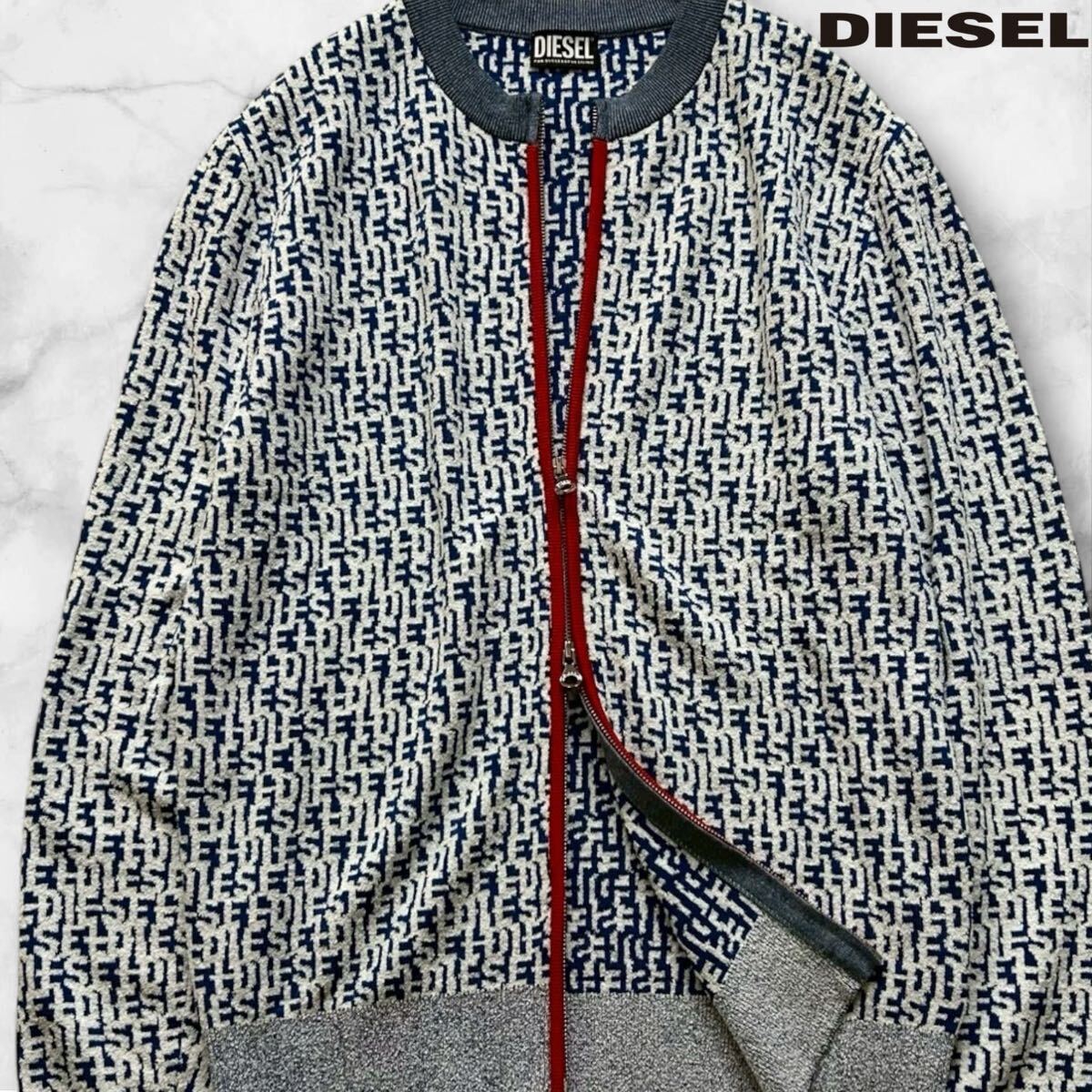 ほぼ未使用/Lサイズ/近年モデル◎DIESEL ロゴ ダブルジップ ほぼ未使用/Lサイズ/近年モデル◎DIESEL ロゴ ダブルジップ