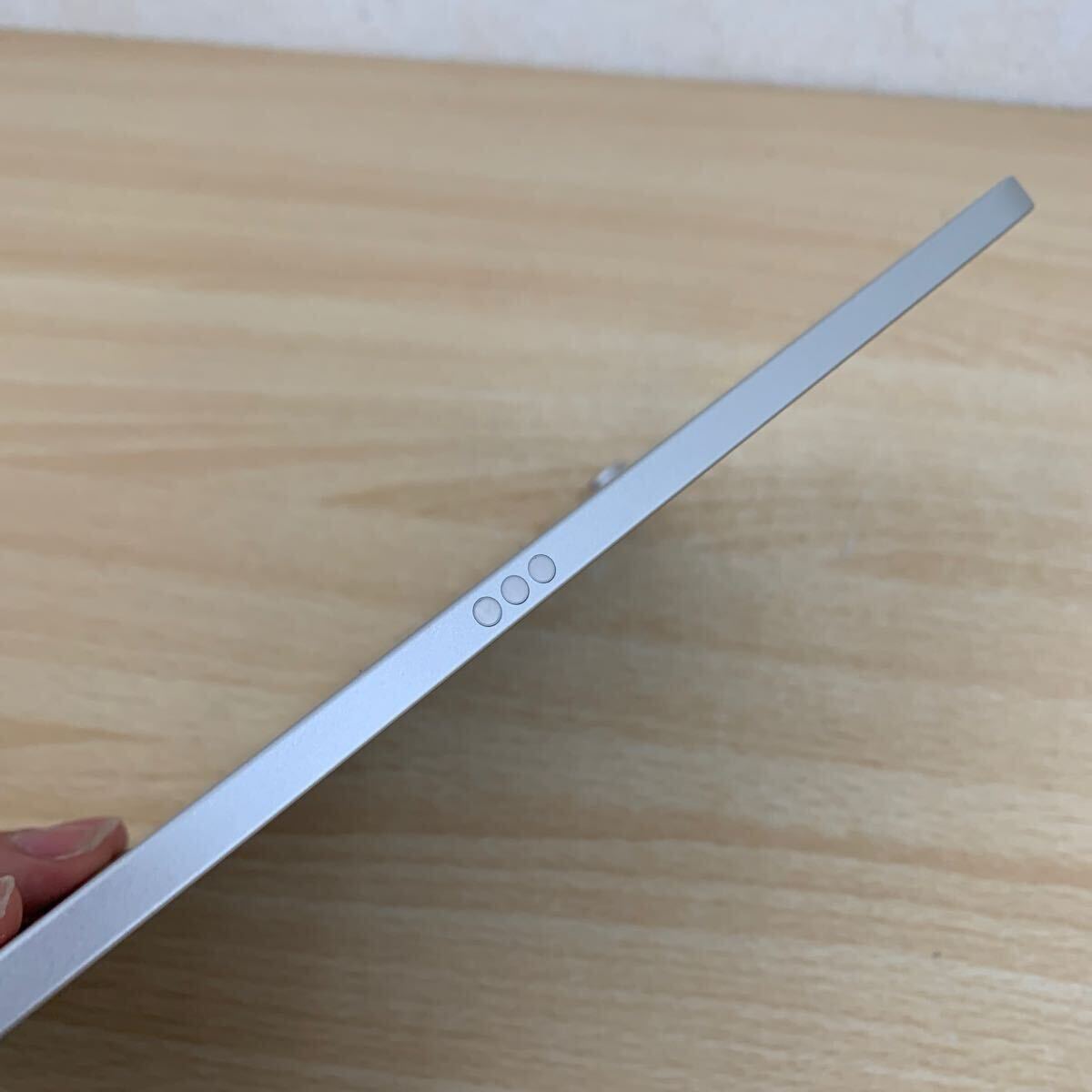 美品 Apple iPad 10.9インチ 第10世代 Wi-Fi 64GB 2022年秋 美品 Apple iPad 10.9インチ 第10世代 Wi-Fi 64GB 2022年秋
