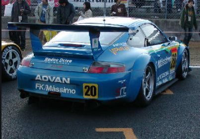 弊社に在庫あり 富士興産 FKマッシモHISP FE 5W-30　SP/RC GF6A 20リッター 100％化學(xué)　ガソリン用　強(qiáng)油膜　P71
