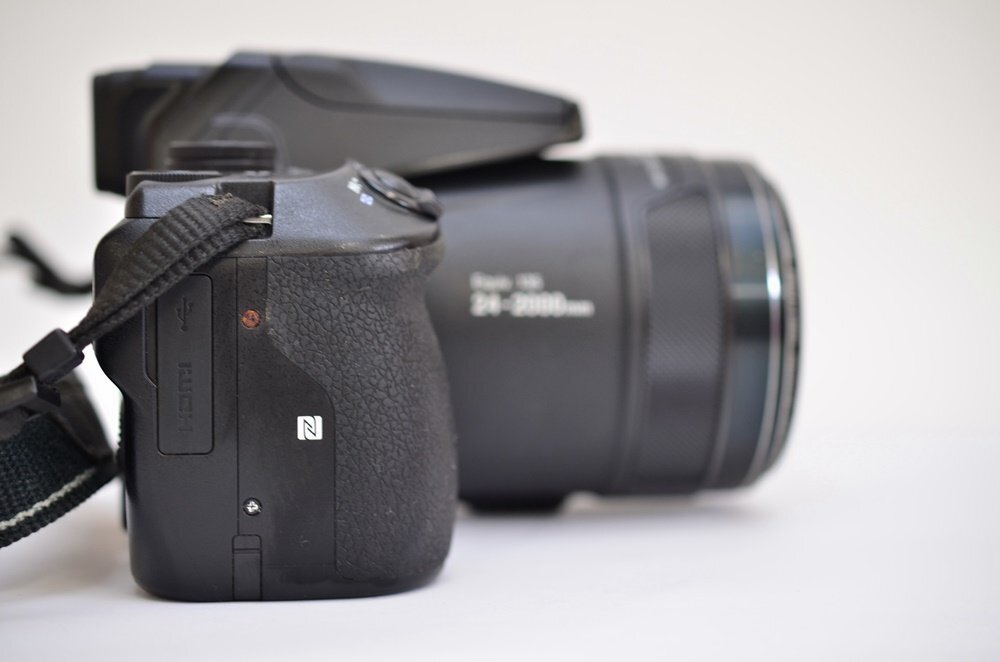 訳あり良品 Nikon COOLPIX P900 光学83倍ズーム コンパクト 訳あり良品 Nikon COOLPIX P900 光学83倍ズーム コンパクト