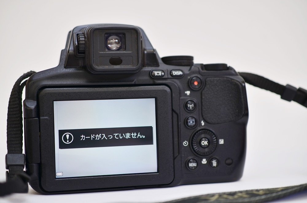 訳あり良品 Nikon COOLPIX P900 光学83倍ズーム コンパクト 訳あり良品 Nikon COOLPIX P900 光学83倍ズーム コンパクト