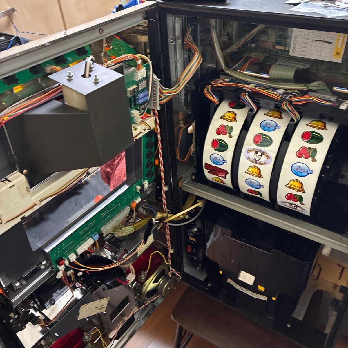 パチスロ実機 オリンピア 4号機 ツイスト レトロ スロット 不要 パチスロ実機 オリンピア 4号機 ツイスト レトロ スロット 不要