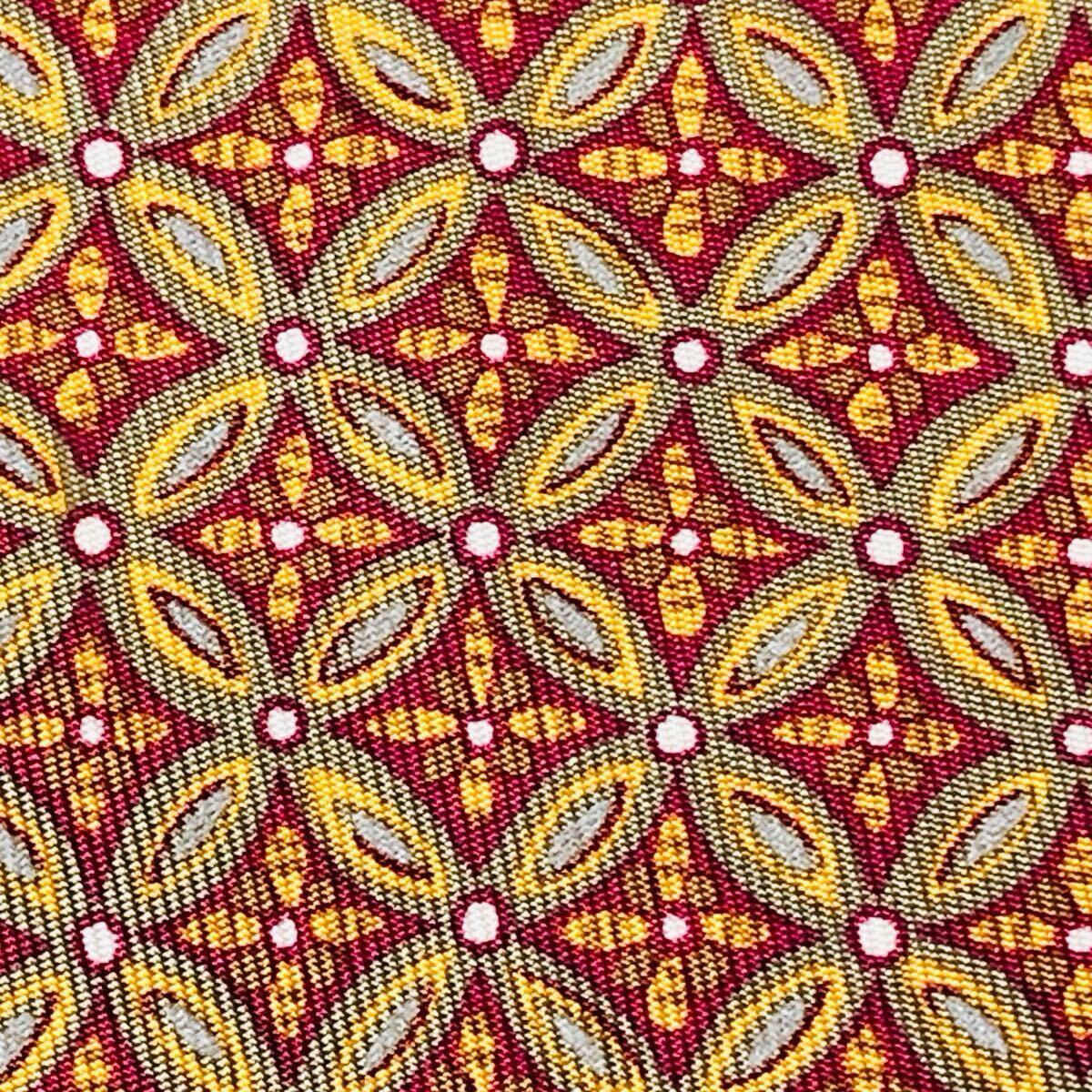 美品 HERMES エルメス ネクタイ 花柄 フラワー風装飾 総柄 美品 HERMES エルメス ネクタイ 花柄 フラワー風装飾 総柄