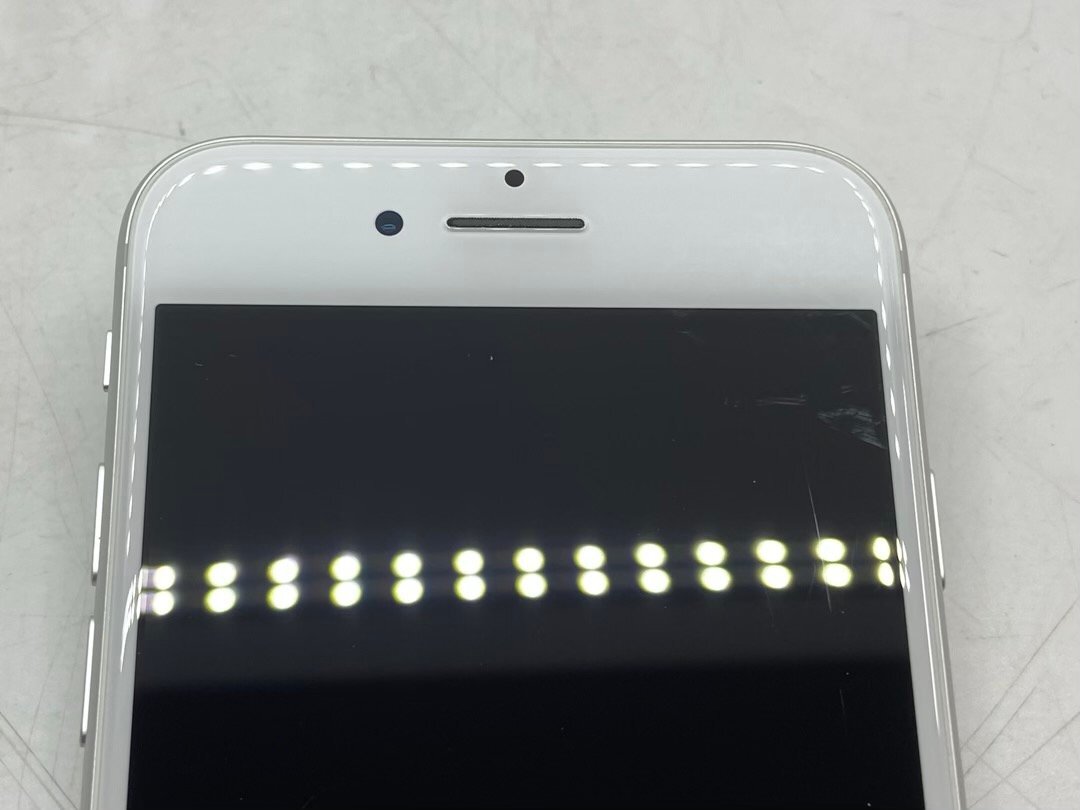 au】Apple iPhone8 MQ792J/A 2台セット 容量64GB シルバー iOS16 au】Apple iPhone8 MQ792J/A 2台セット 容量64GB シルバー iOS16